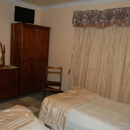 Acorn House Nocleg ze śniadaniem