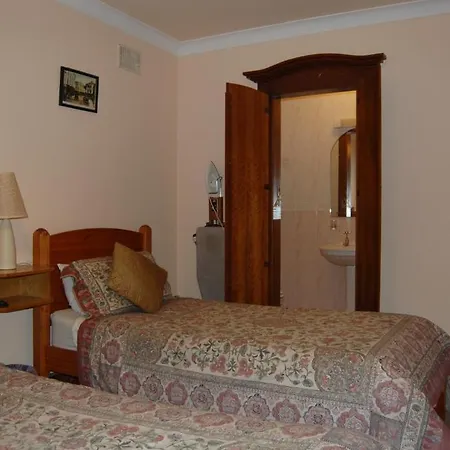 Nocleg ze śniadaniem Acorn House