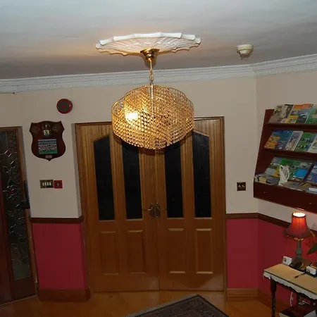 Acorn House Bed and breakfast 4*